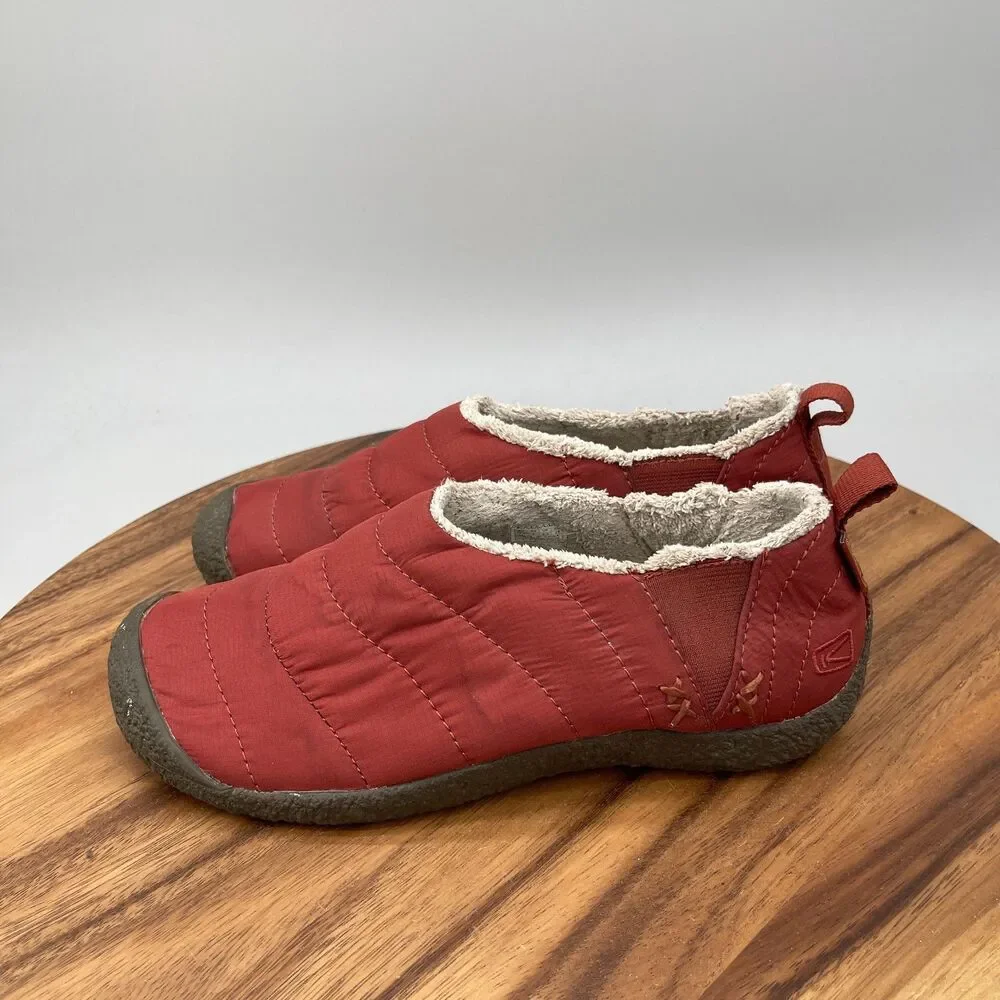 Keen Howser Shoes Womens Size 8 Red Casual Comfort Slip On Walking Quilted